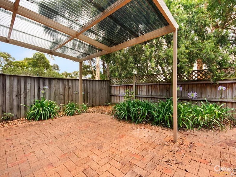 18/1 MacMahon  Place, Menai NSW 2234