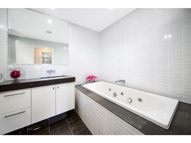 6/7 Murralin Lane, Sylvania NSW 2224