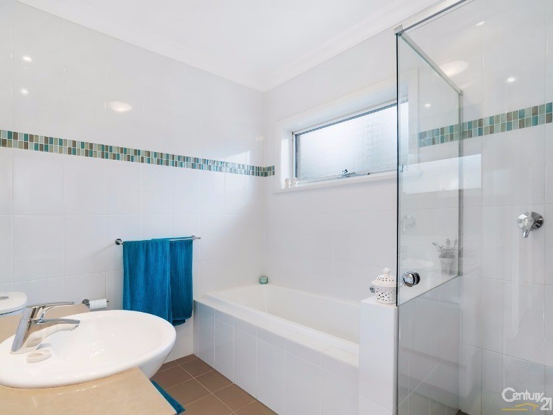 2/48-50 Epacris Avenue, Caringbah South NSW 2229