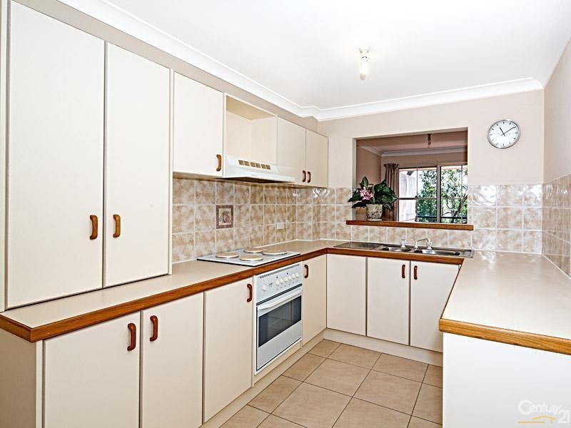 8/18 Daintree Way, Menai NSW 2234