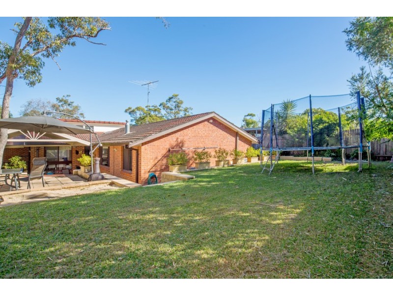44 Hall Drive, Menai NSW 2234