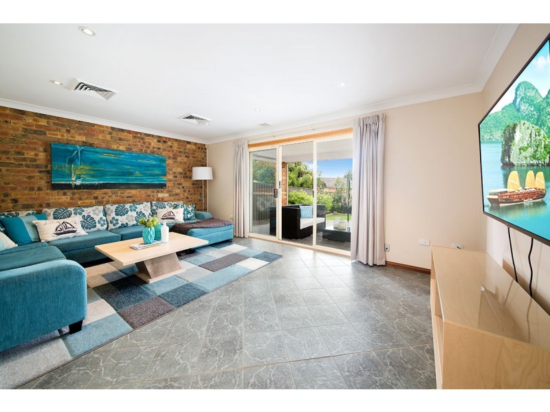 32 Elkhorn Place, Alfords Point NSW 2234