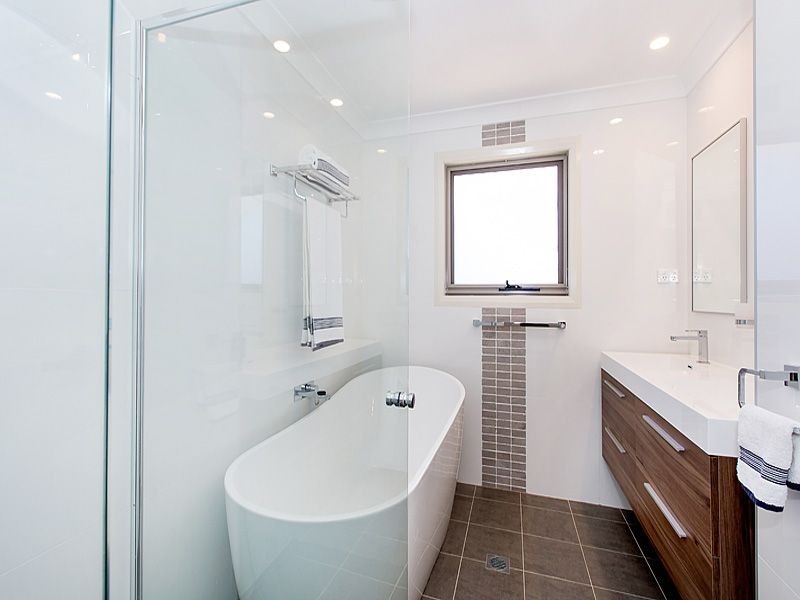 9 Bundanoon Road, Engadine NSW 2233