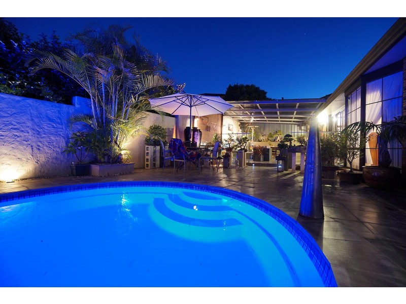 10 Black Close, Illawong NSW 2234