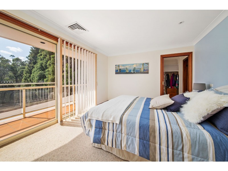 10 Charlton Place, Menai NSW 2234