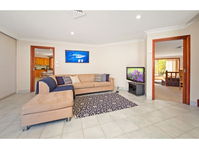 10 Charlton Place, Menai NSW 2234