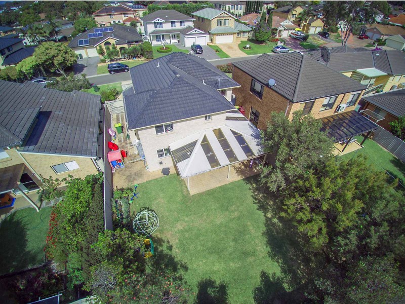 5 Berry Grove, Menai NSW 2234