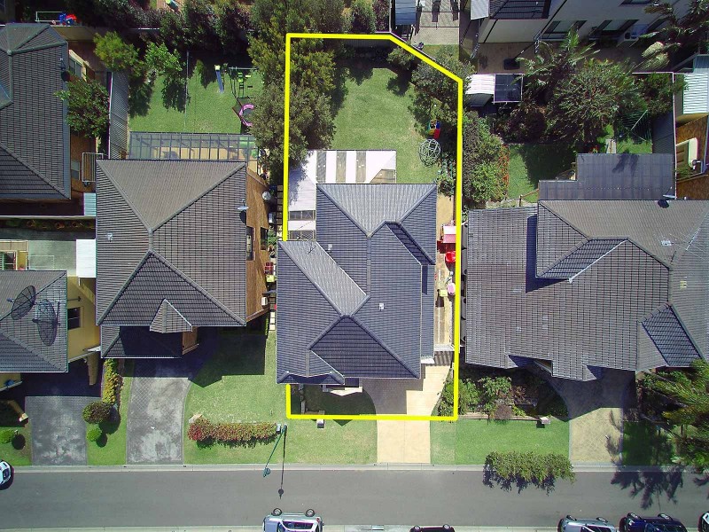 5 Berry Grove, Menai NSW 2234