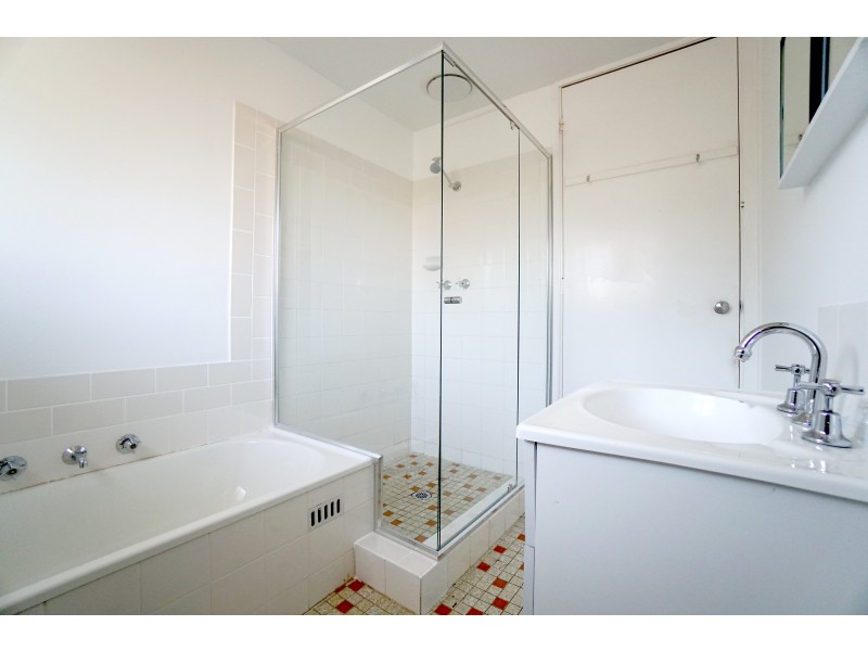 1 Oldfield Place, Menai NSW 2234