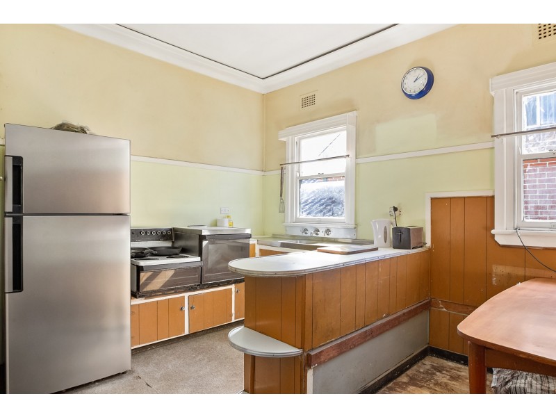 52 Coonong Road, Gymea Bay NSW 2227