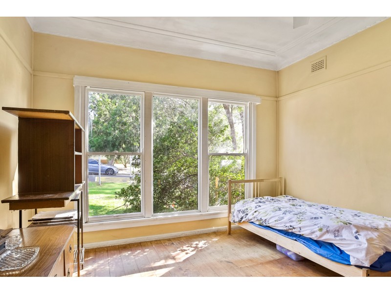 52 Coonong Road, Gymea Bay NSW 2227