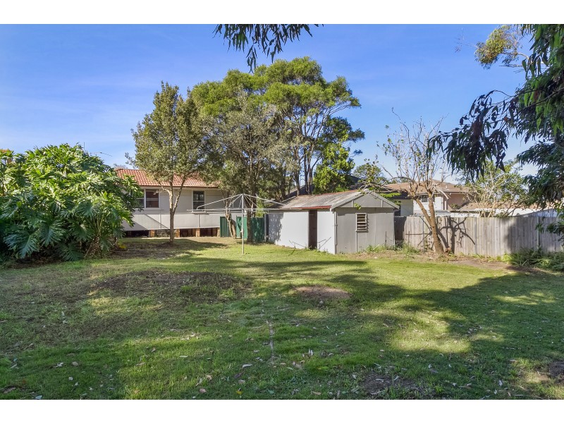 11 Woonah Street, Miranda NSW 2228