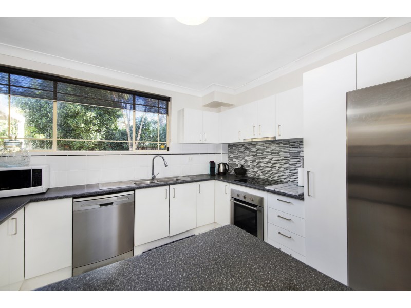 7/24 Arnold Place, Menai NSW 2234