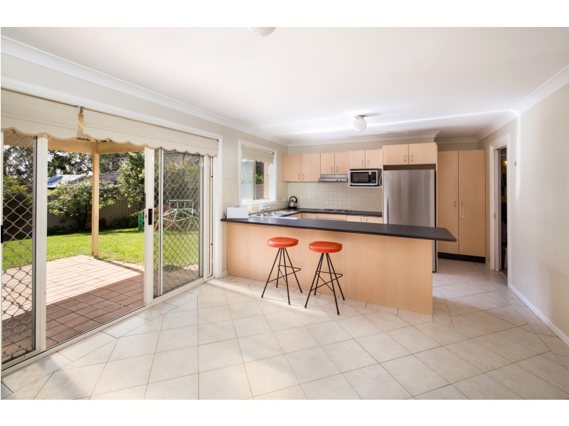 5 Berry Grove, Menai NSW 2234