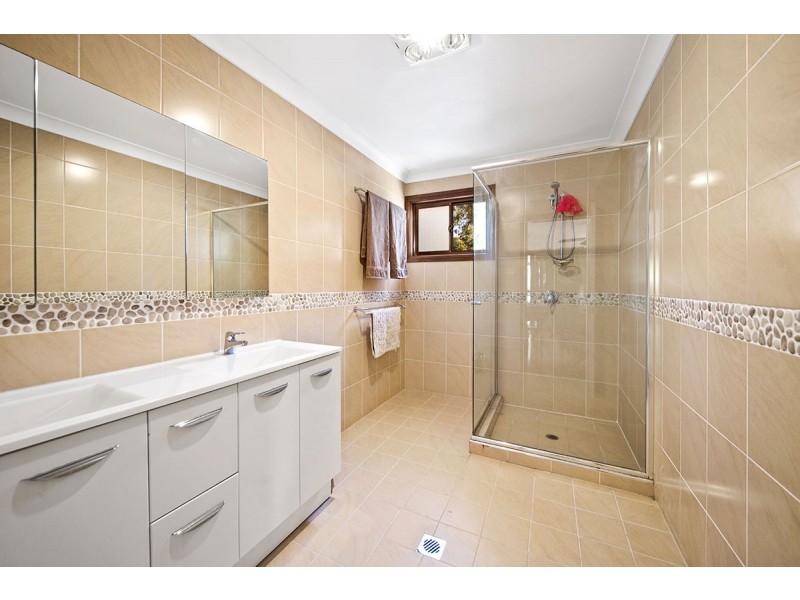 67c Bignell Street, Illawong NSW 2234