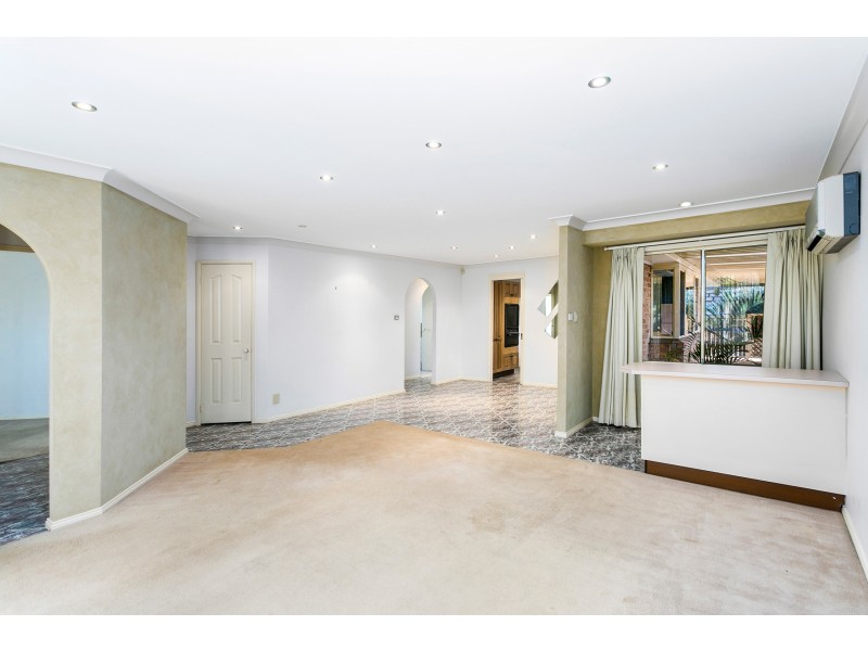 6 Emerson Place, Menai NSW 2234