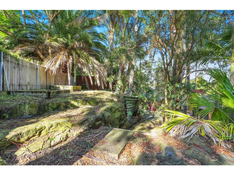 15 Sedgeman Avenue, Menai NSW 2234