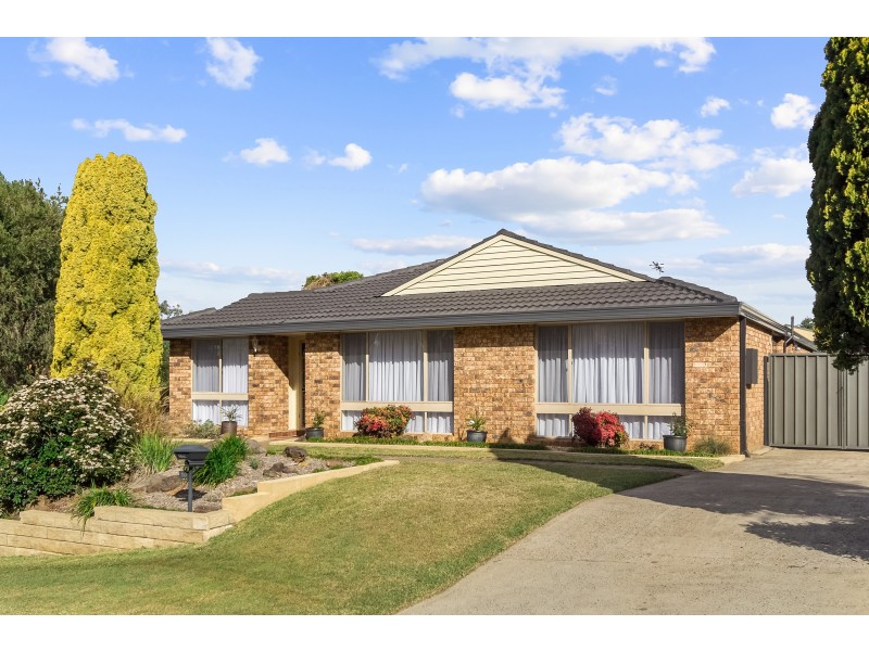 10 Jamberoo Place, Bangor NSW 2234