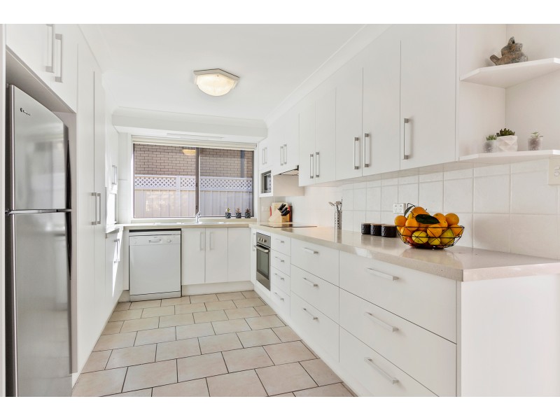 10 Jamberoo Place, Bangor NSW 2234