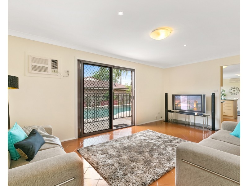 8 Burrawang Street, Cherrybrook NSW 2126