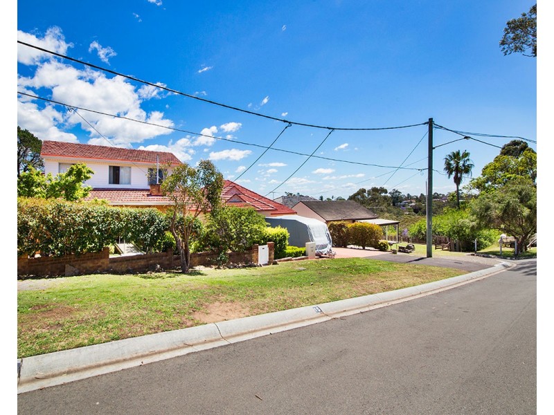 15 Cambrai Avenue, Engadine NSW 2233