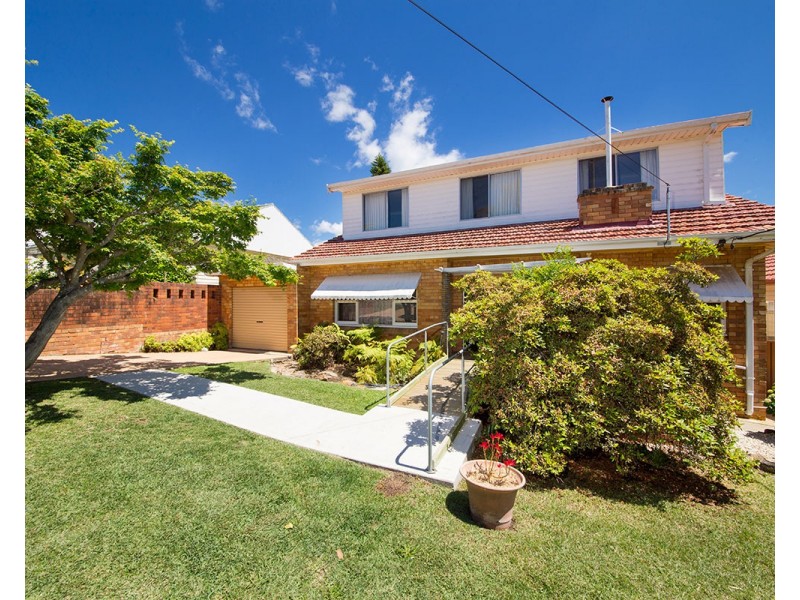 15 Cambrai Avenue, Engadine NSW 2233