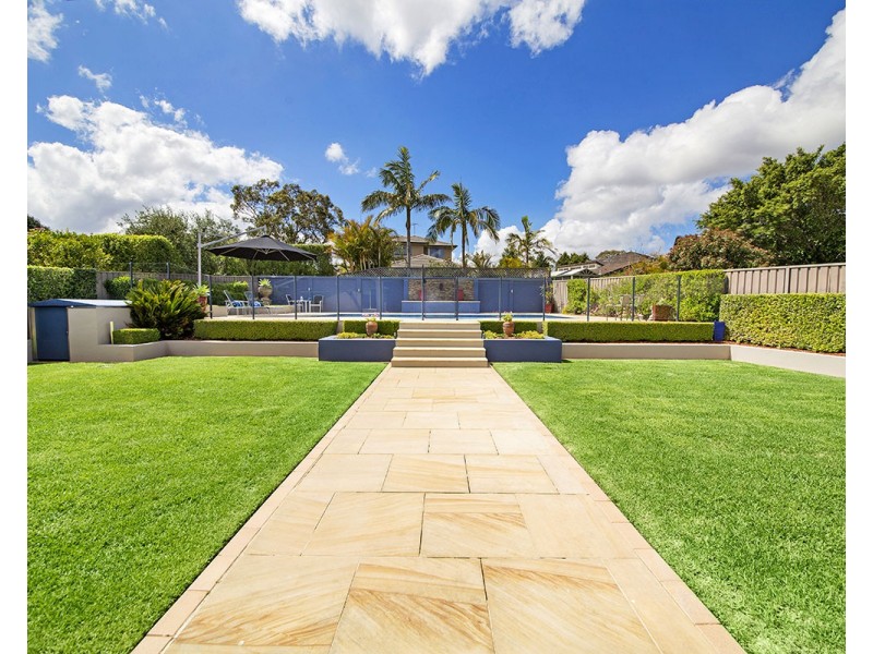 127 Brushwood Drive, Alfords Point NSW 2234