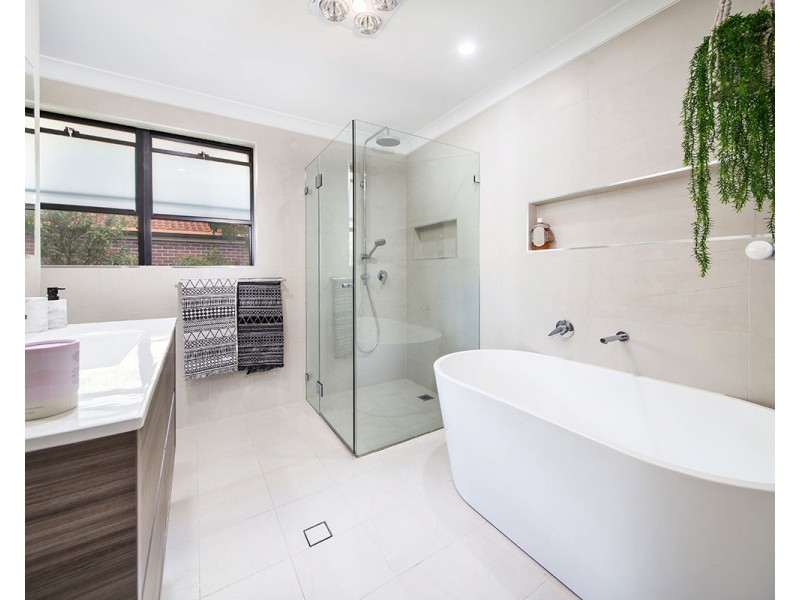 17a Jonquil Place, Alfords Point NSW 2234