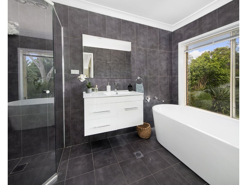 1 Edwards Place, Barden Ridge NSW 2234