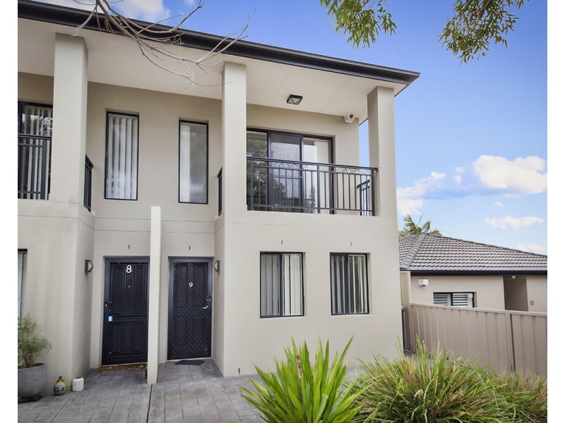 9/54 Osprey Drive, Illawong NSW 2234