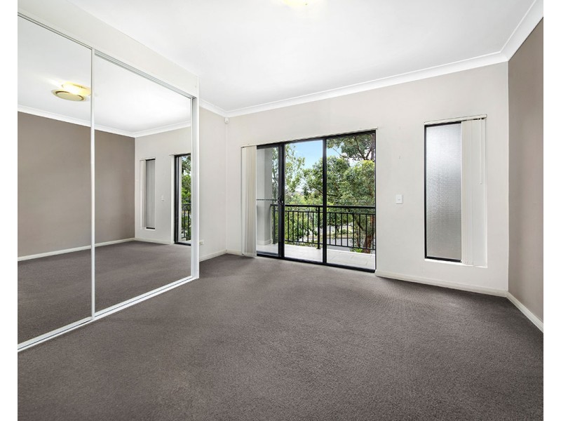 9/54 Osprey Drive, Illawong NSW 2234