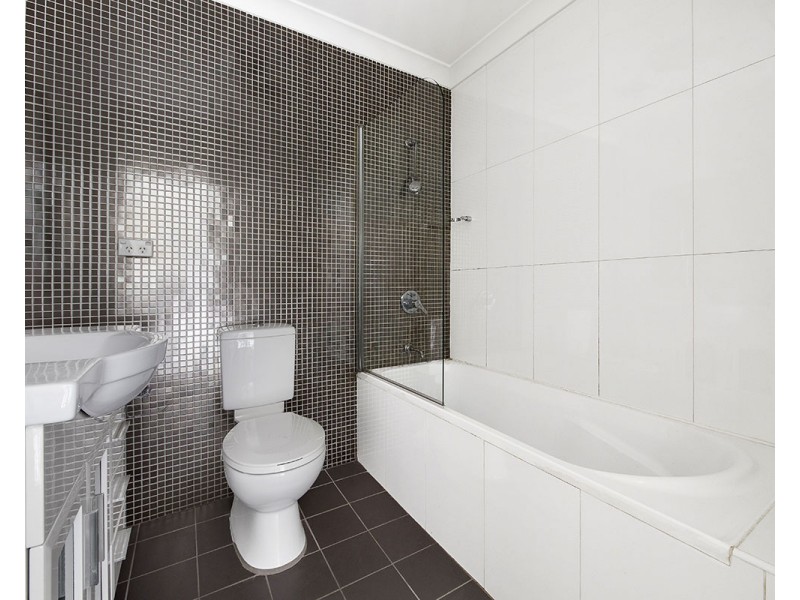 9/54 Osprey Drive, Illawong NSW 2234