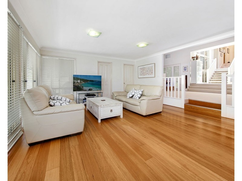 5 Beaumaris Drive, Menai NSW 2234