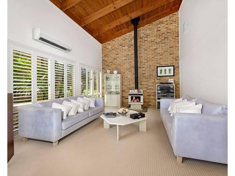 5 Beaumaris Drive, Menai NSW 2234