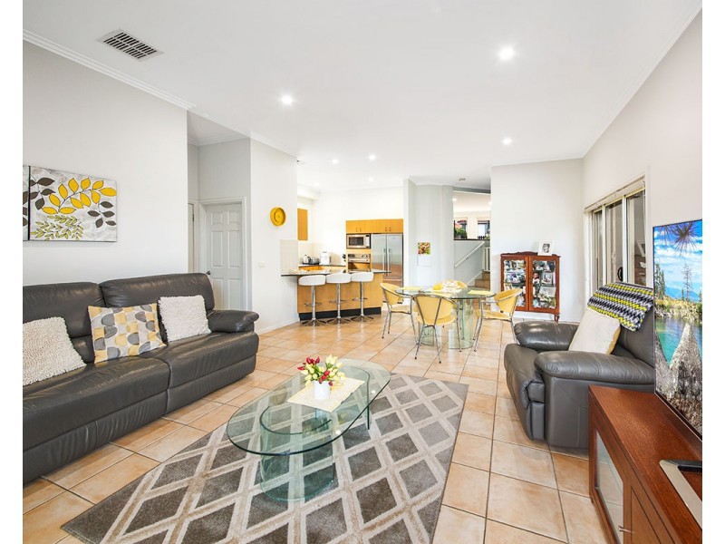 38 Link Circuit, Menai NSW 2234