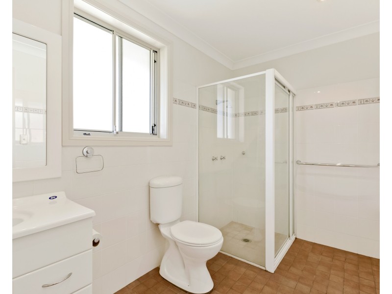 2/186-190 Bath Road, Kirrawee NSW 2232