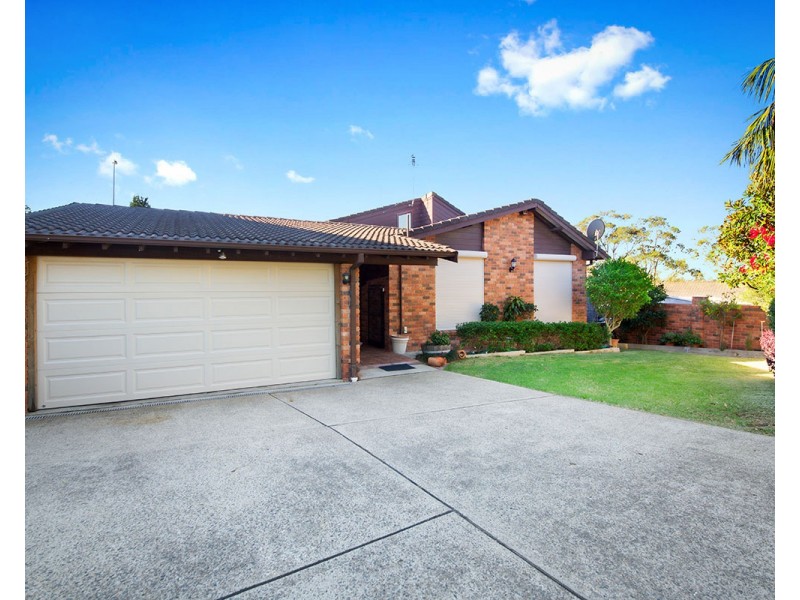 7 Byron Place, Illawong NSW 2234