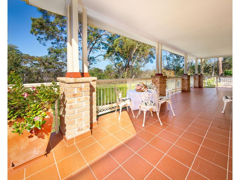 10 Bray Grove, Menai NSW 2234