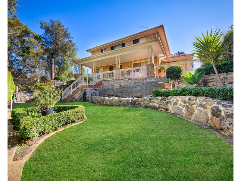 10 Bray Grove, Menai NSW 2234