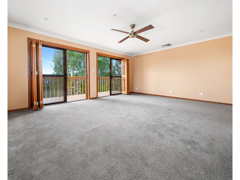 8 Hibiscus Close, Alfords Point NSW 2234