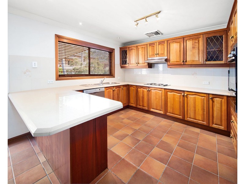 8 Hibiscus Close, Alfords Point NSW 2234