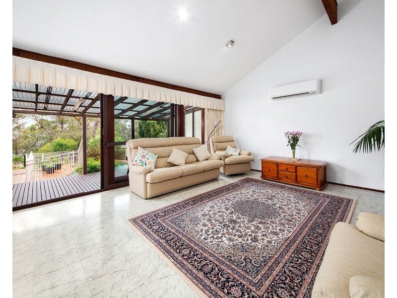 22 Jervis Drive, Illawong NSW 2234