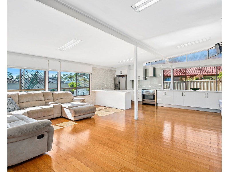10 Watergum Place, Alfords Point NSW 2234