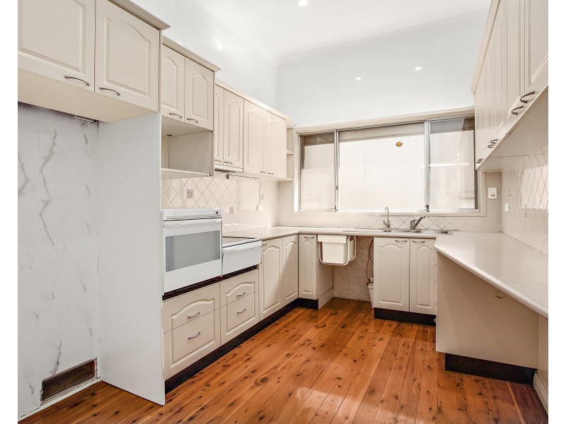 111 Gloucester Road, Hurstville NSW 2220