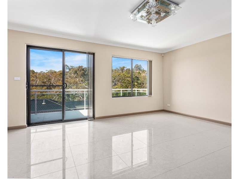 3/57 Old Ferry Road, Illawong NSW 2234