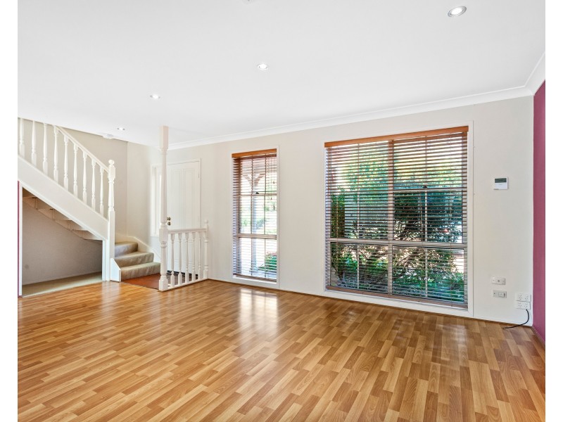 5b Davis Place, Menai NSW 2234