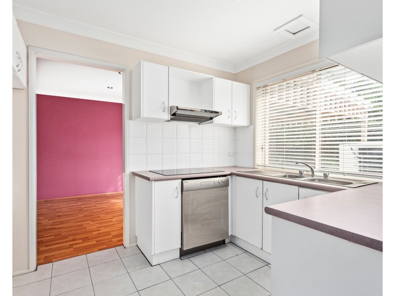 5b Davis Place, Menai NSW 2234