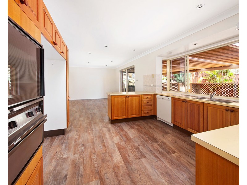 6 Emerson Place, Menai NSW 2234