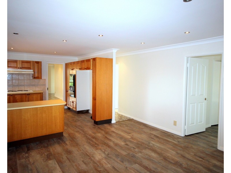 6 Emerson Place, Menai NSW 2234