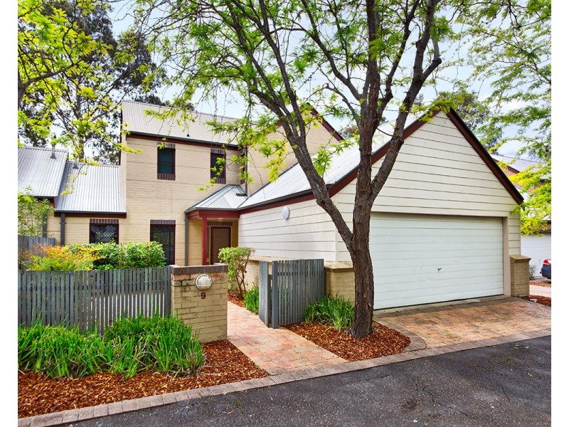 9/19 Troopers Mews, Holsworthy NSW 2173